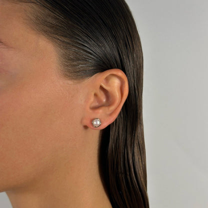 Pearl Studs - Silver