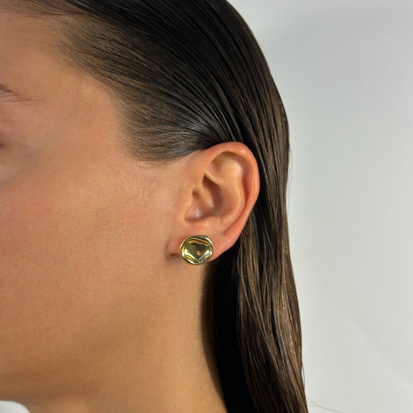 Sunken Round Earrings